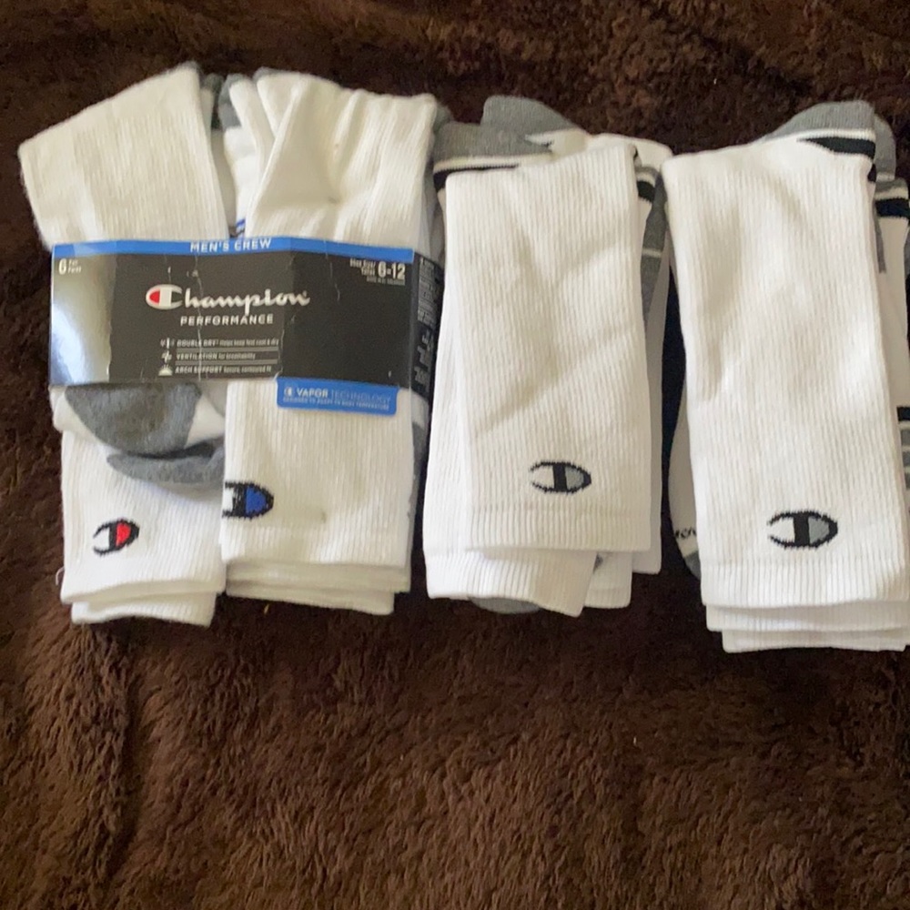 Lot of champions men’s crew socks 11 pairs large